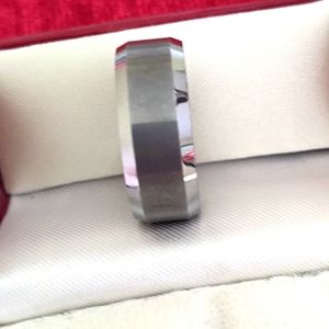 TUNGSTEN CARBIDE WOMAN WEDDING BAND